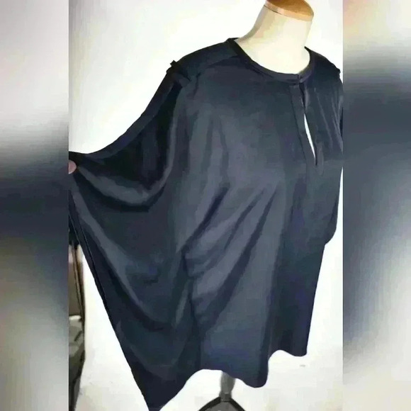 BCBGMAXAZRIA Navy Blue Satin Polyester Summer  Flowy Kaftan Dress Small 2/4 - Picture 7 of 9